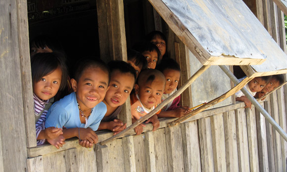 kids-philippines school in rural philippines