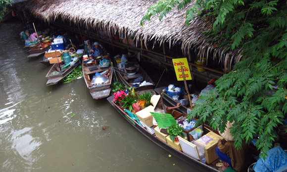 latmayom-floating-market Thailand floating market
