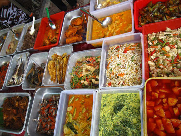 nasi-campur-malaysia mixed rice curry kuala lumpur malaysia