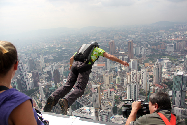 BASE Jumping in Kuala Lumpur, Malaysia BASE Jumping in Kuala Lumpur, Malaysia